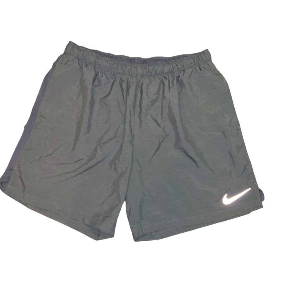 Nike Woman’s Athletic Shorts Size XL‎